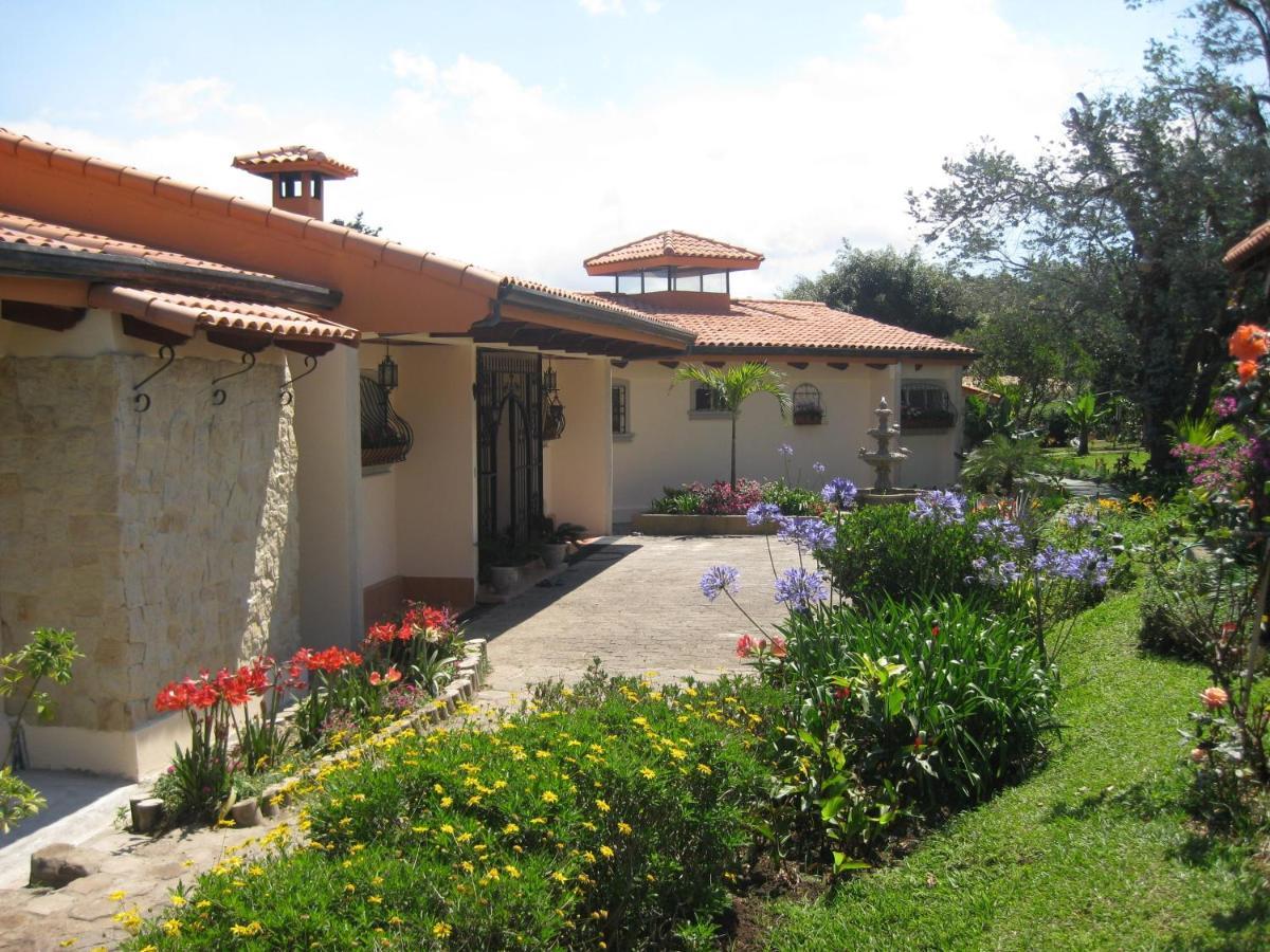 Vista Bella Rooms Escazú Buitenkant foto